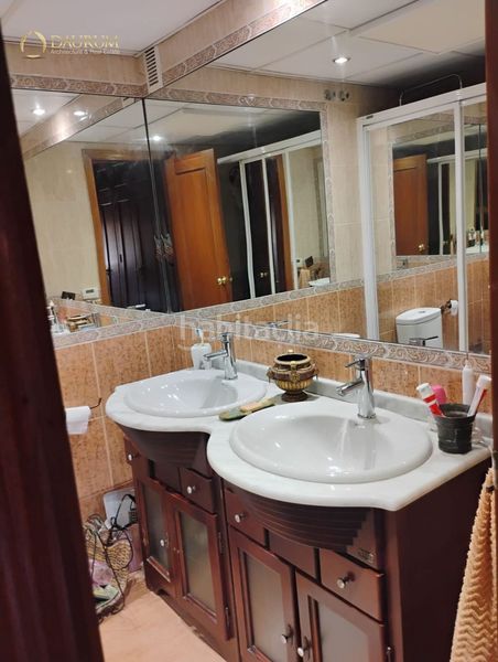 Foto af1edc41-ede0-4997-a0c7-246ed046e7a0. Duplex con riscaldamento parcheggio piscina in Urbadiez - Entrepuentes Sevilla