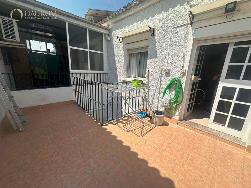 Foto 8ba1e270-855b-43ec-8807-71cb59e6103e. Casa amb aparcament a La Hacienda - Nueva Andalucía Dos Hermanas