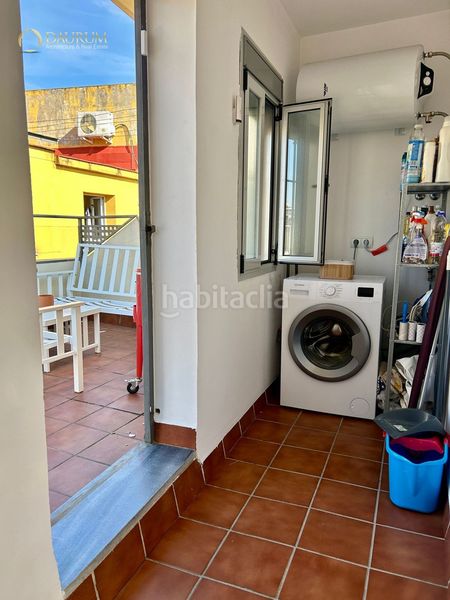Foto 25e120f1-dae6-425b-b0ce-18ca97ea559a. Casa amb aparcament a Feria Sevilla