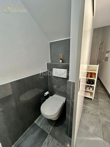 Foto e27a359e-20ec-4026-b04d-2e0c46a2dea6. Casa amb aparcament a Feria Sevilla