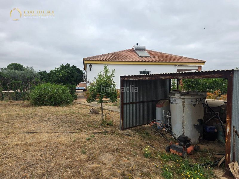 Foto bf5383c4-ba25-48d0-83fe-a4f409b920c3. Xalet amb calefacció aparcament piscina a Umbrete