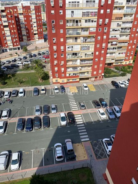 Foto 0e858353-e979-4fc1-881d-40a889371059. Pis amb calefacció aparcament piscina a Centro Montequinto