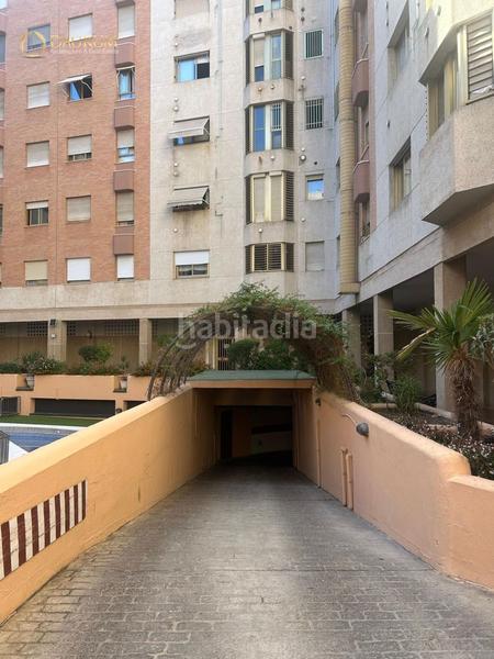 Foto 1e0eb115-38fe-4fde-944b-468e30467098. Appartamento con parcheggio piscina in La Buhaira Sevilla