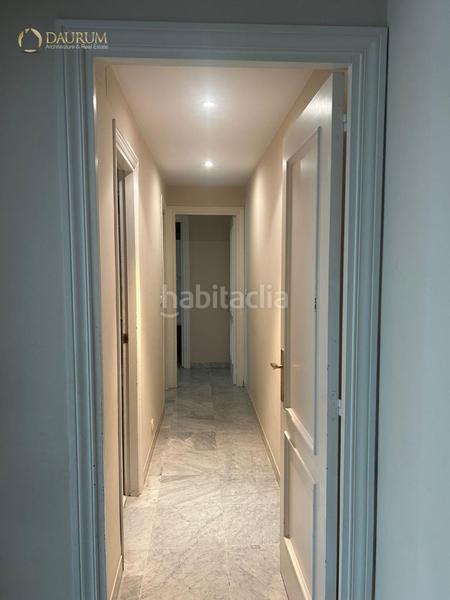 Foto 639dccbe-d688-4fc0-8a98-5cd3dcda7a56. Appartamento con parcheggio piscina in La Buhaira Sevilla