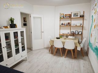 Appartement  Antonio de nebrija. Piso con placas solars en utrera, para entrar a vivir