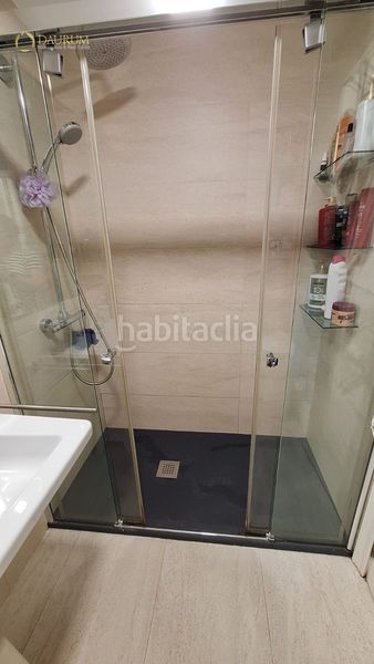 Foto d0b8c4c6-9c80-4ee2-8274-db5fea3c85dc. Casa aparellada amb aparcament a Gelves