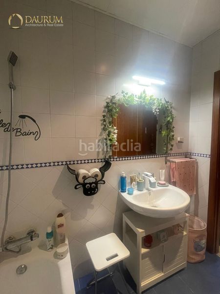 Foto 1fecf7e4-2738-45ee-a198-3fd1fde6b0bb. Apartament amb calefacció aparcament piscina a Parque Alcosa Sevilla