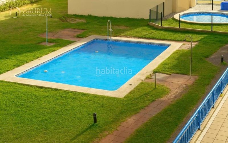 Foto 3d9647a6-1dd1-40cd-af1f-b1ba2576ed81. Apartament amb calefacció aparcament piscina a Parque Alcosa Sevilla