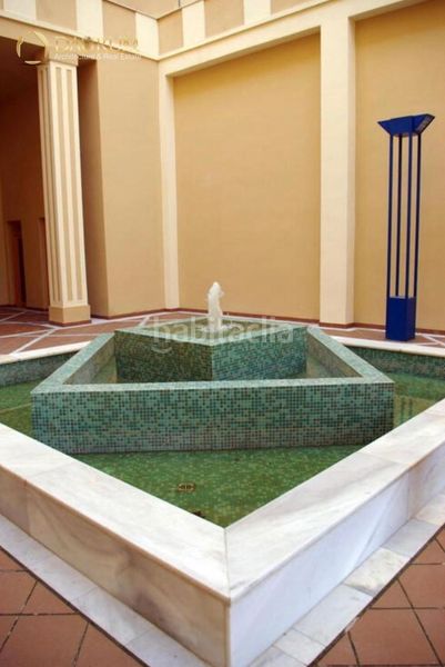 Foto 482f58be-ba46-408a-b772-afac09587c06. Apartament amb calefacció aparcament piscina a Parque Alcosa Sevilla