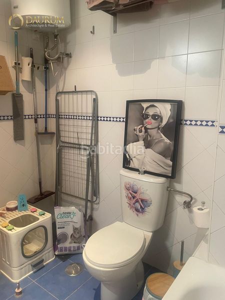 Foto 9873b14d-c49d-409c-9846-895b44aff7b0. Apartament amb calefacció aparcament piscina a Parque Alcosa Sevilla
