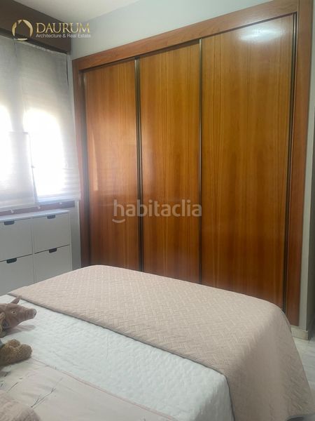Foto ffdacf24-9d9a-48e4-8c79-16a7bbaf8265. Apartament amb calefacció aparcament piscina a Parque Alcosa Sevilla