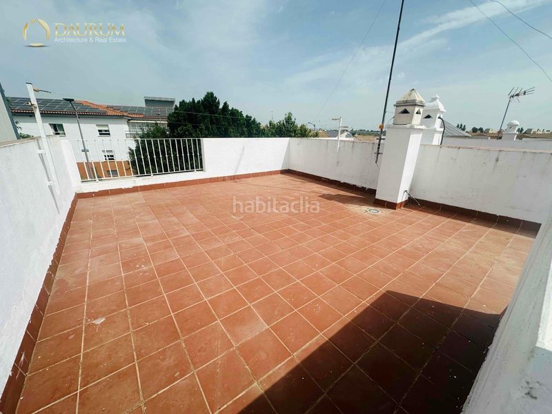 Foto 60ae797e-f3c3-4a2b-ad2c-f5cb2bb04506. Casa adossada a Torre Cruz - Los Molinos Utrera
