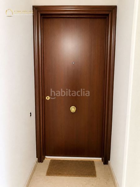 Foto d30f9118-da67-49e4-92c8-6bf2573dcf3c. Pis amb calefacció a Triana Este Sevilla