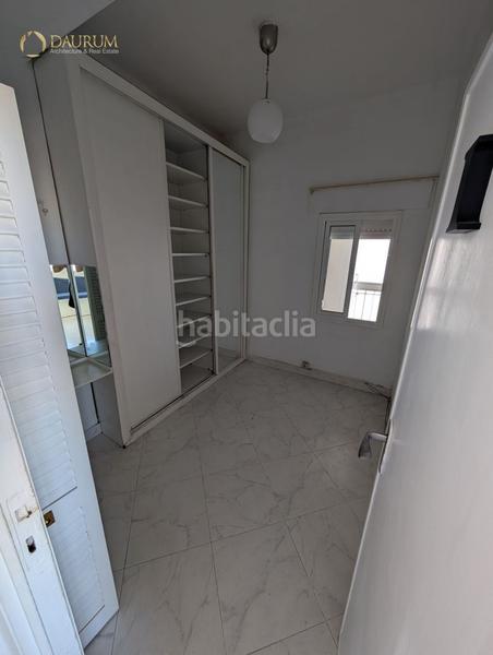 Foto 6376d61d-3e06-4f6d-ba24-eb2e39995ee5. Flat with heating parking in Los Remedios Sevilla