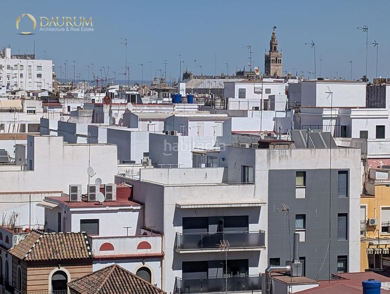 Foto 70c688f4-4a78-47bb-8292-1d63b036df22. Flat with heating parking in Los Remedios Sevilla
