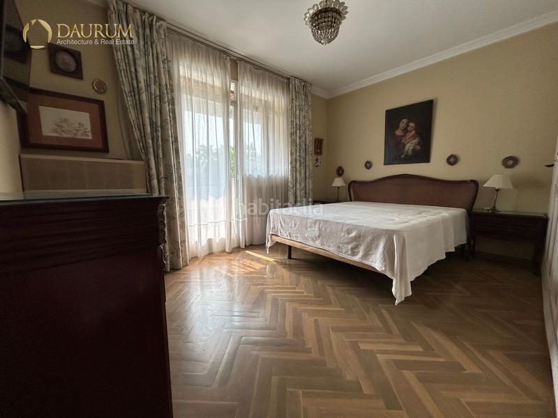 Foto d726fd11-bdf0-4ff6-9834-190d8c271d1f. Piso maravilloso piso de 4 habitaciones en reina mercedes. en Sevilla