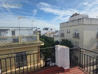 Doppelhaus  Guadalajara,. Gran chalet pareado en bellavista