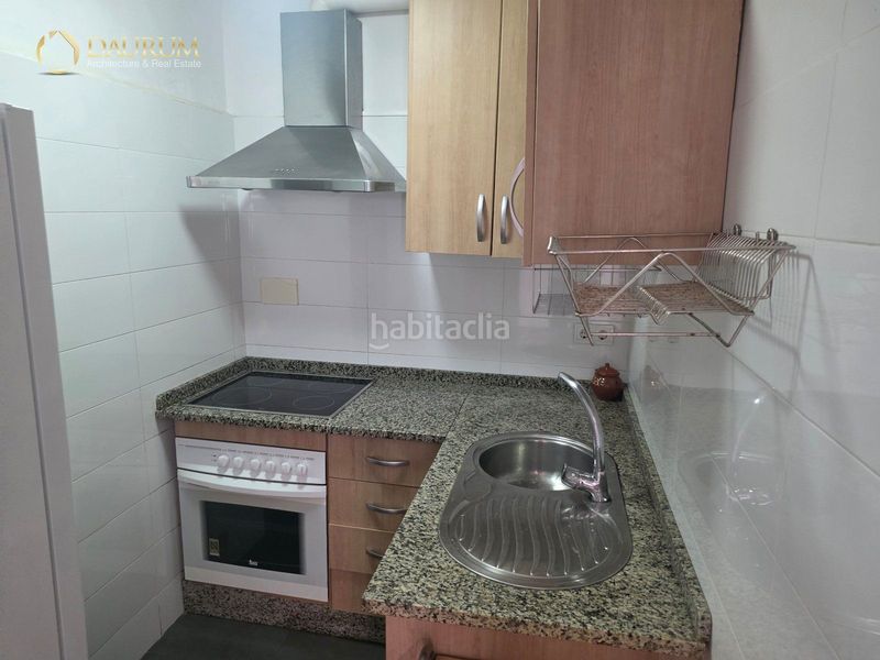 Foto 2e5e9d46-7881-4350-9f7c-a6e20156fc71. Pis amb calefacció a Triana Este Sevilla