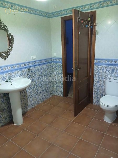 Foto 09723474-5fe3-438f-9b23-7fa5e0d6a6d6. Casa amb aparcament a Centro - Doña Mercedes Dos Hermanas