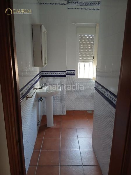 Foto c87a9963-45bc-4f67-83a1-6522f1fd7ad7. Casa amb aparcament a Centro - Doña Mercedes Dos Hermanas