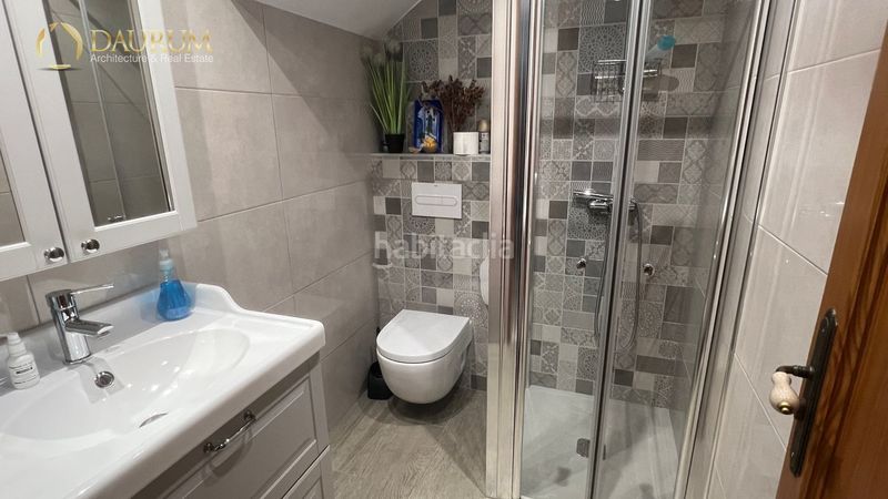 Foto c8fe8d59-e1fb-4f7e-9014-d37af9f31611. Casa adossada amb calefacció aparcament piscina a Montequinto