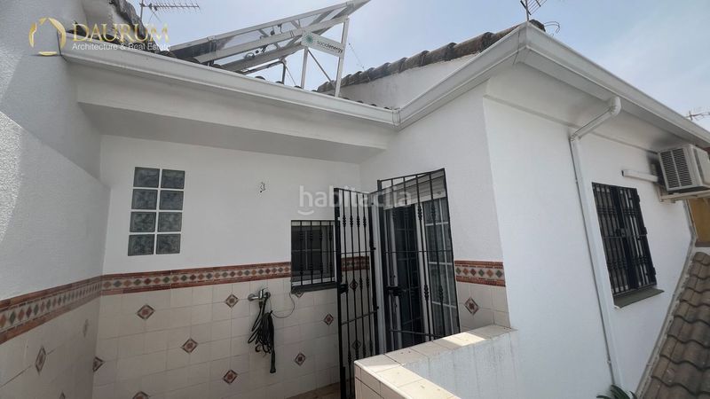 Foto ca903ce9-cd3d-4452-85fb-51746bd6e999. Casa adossada amb calefacció aparcament piscina a Montequinto