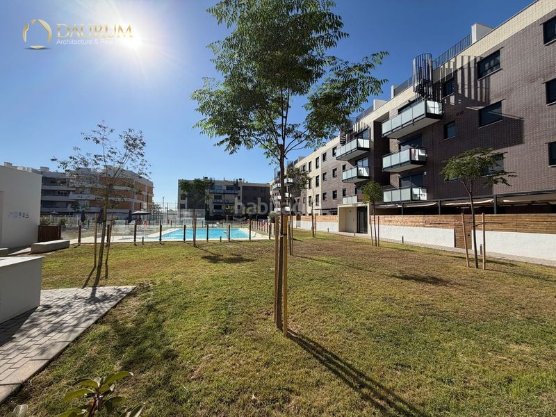 Foto 20d8cf8c-a7a4-4471-8461-791db6883222. Dachwohnung mit heizung parking pool in zona nueva Camas - marcelino camacho Camas