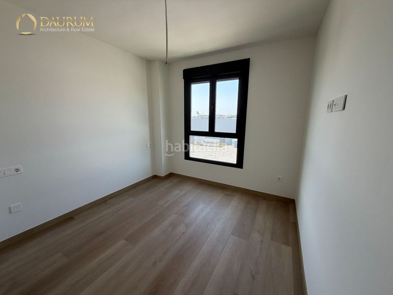 Foto 3b5e4ee5-5368-45bb-901e-6424ab2500ae. Dachwohnung mit heizung parking pool in zona nueva Camas - marcelino camacho Camas