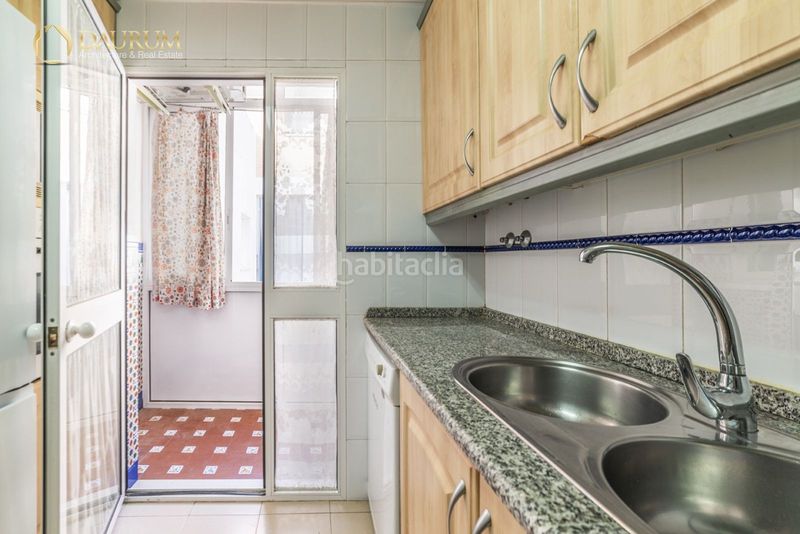 Foto d2badf68-8a74-4e74-af33-cefb0883aee2. Duplex avec chauffage dans Algaba (La)