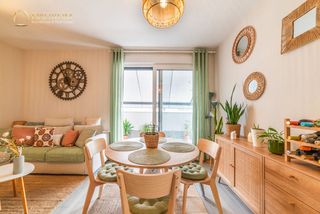 Appartement  Venecia. Vivienda de reciente construcción con terraza de 33 m, piscina y