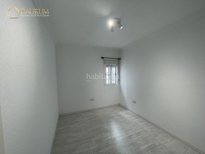 Foto df9fc586-d3ac-478e-99cb-3165f94ca463. Pis a San Pablo Sevilla