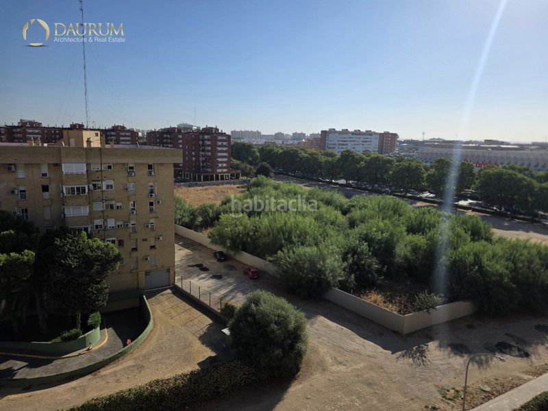 Foto 9f30f023-bd54-43d6-9dc8-5a8a17326cb5. Pis amb calefacció a El Plantinar - Avda. La Paz - El Juncal Sevilla