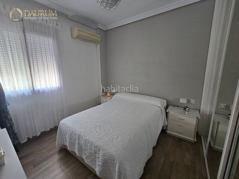 Foto 53ecc6ba-26e0-4497-b7bb-00279f787976. Flat with parking in colores - entreparques Sevilla