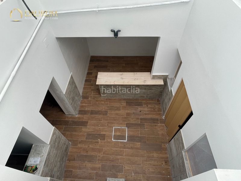 Foto f533dfe4-480c-44af-9bb2-5aac1bfef478. Casa aparellada a Palmete Sevilla