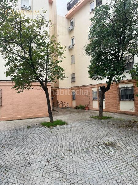 Foto 578d619b-f69a-40a4-ad25-48e723ba5256. Miete etagenwohnung in Tiro de Línea Sevilla