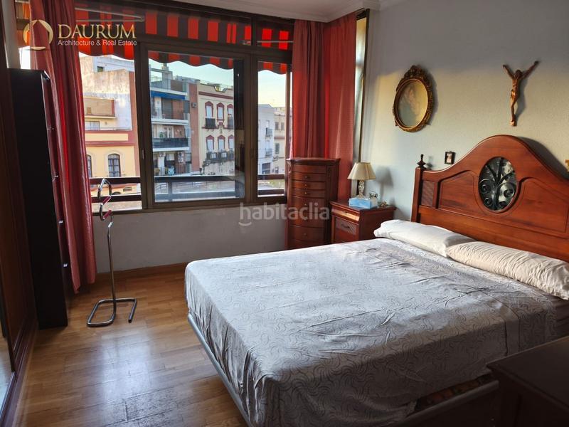 Foto 209d8348-9b6a-46c8-a6da-432699e3476b. Flat with heating parking in San Julián Sevilla