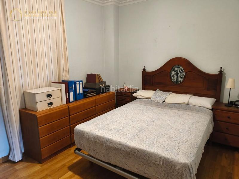 Foto 30975824-1559-4ef7-8e17-37ebec9c2774. Flat with heating parking in San Julián Sevilla