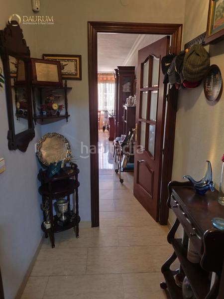 Foto 3bf03f4e-92ab-4088-b612-4093550abac9. Flat with heating parking in San Julián Sevilla