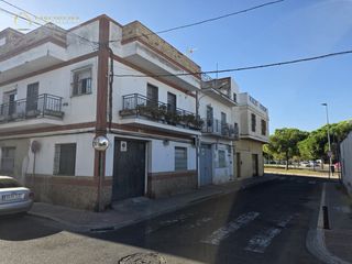 Chalet  Via tiberina, 2. Oportunidad para inversores chalet pareado de 140 m con 4 dormit