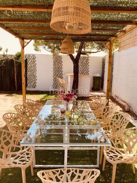 Foto 81622b27-3809-4b59-a668-3876371a78cd. Casa en camino topacio chalet independiente con piscina y gran parcela en tarazona la rinconada en Rinconada (La)