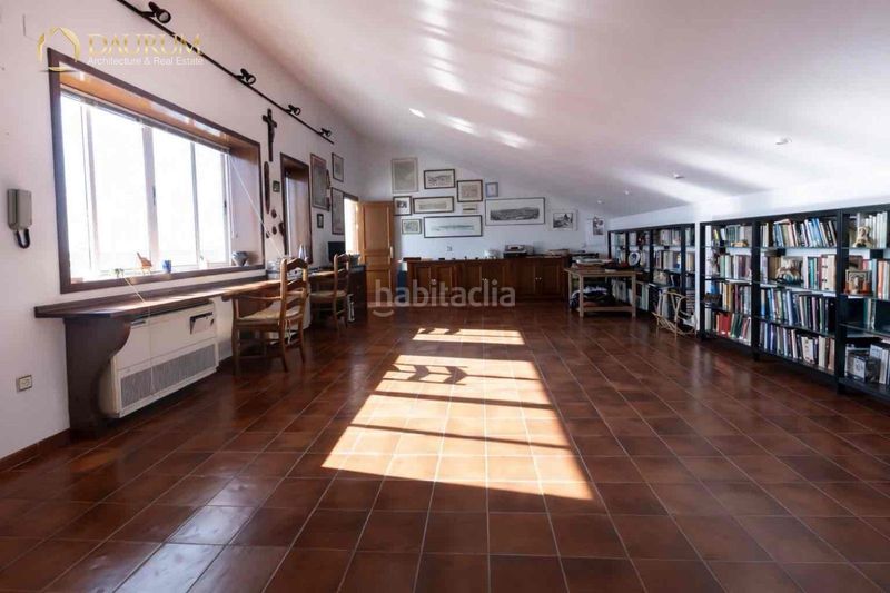 Foto 334ed177-acab-4204-a0b7-9d8d240feadb. Casa amb calefacció aparcament a Centro Alcalá de Guadaira