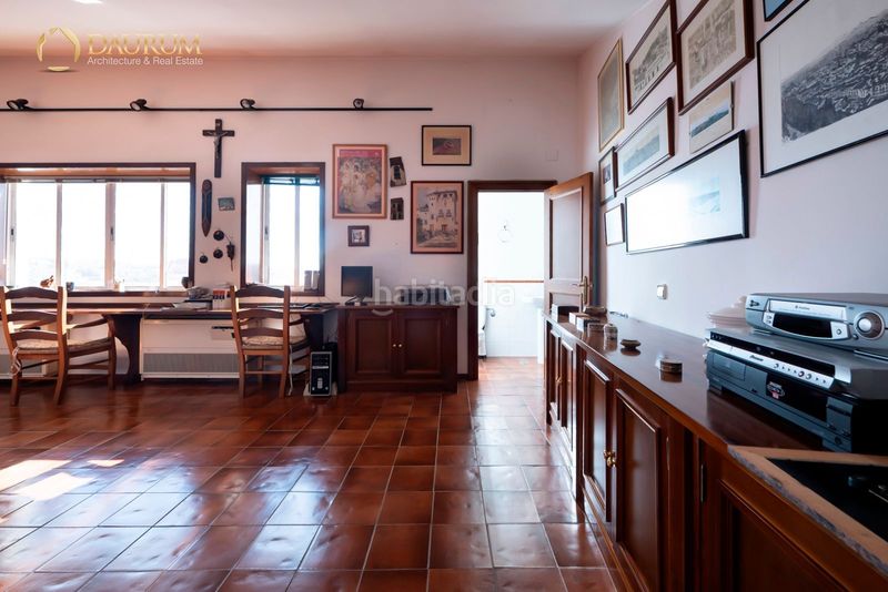Foto 5ed2ef43-77d9-4d77-87bb-4d2d71a285d1. Casa amb calefacció aparcament a Centro Alcalá de Guadaira