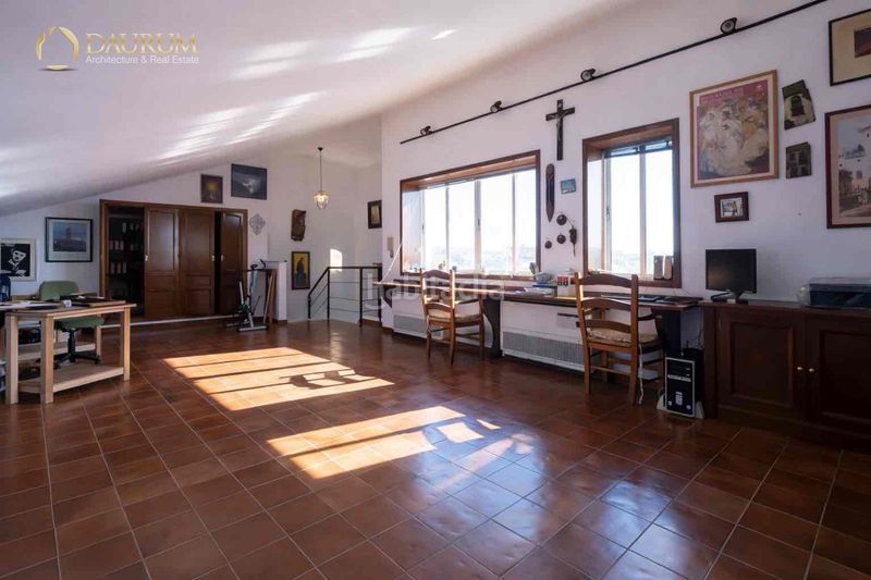 Foto aaebcc91-747b-4f71-834c-abef5bcdd283. Casa amb calefacció aparcament a Centro Alcalá de Guadaira
