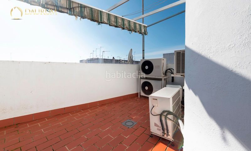 Foto b07331fa-7e1f-4892-9d76-fcee3349ed06. Casa amb calefacció aparcament a Centro Alcalá de Guadaira