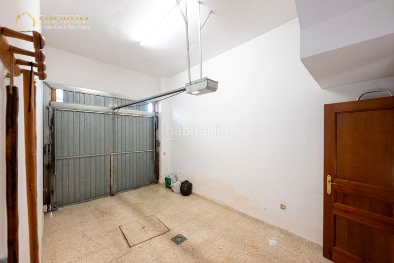 Foto b8d1770d-a82d-40e1-946f-cc76ba9fe358. Casa amb calefacció aparcament a Centro Alcalá de Guadaira
