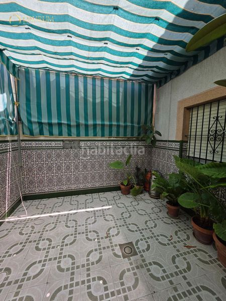 Foto 3de8992f-a191-4608-9a9f-39e992dc1d11. Casa adossada amb calefacció aparcament piscina a Montequinto