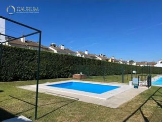 Reihenhaus in Avenida de Europa. Magnífica casa de 4 dormitorios en avenida de europa  montequint