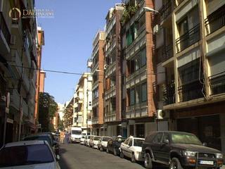 Etagenwohnung  Virgen de la estrella 21. Fantástico piso de 4 habitaciones en los remedios