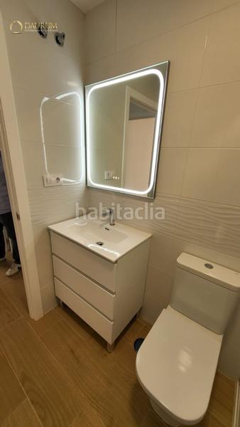 Foto 3cf368d6-4c6b-4131-ac6c-db52f6ba43c1. Casa adossada amb piscina a Centro Tomares