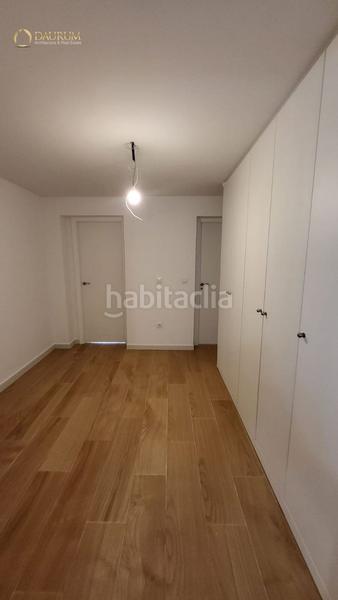 Foto 6b188f02-8017-4d30-9a7d-ba73cf61cc67. Casa adossada amb piscina a Centro Tomares